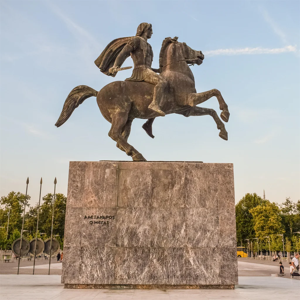 Spomenik Aleksandru Velikom na konju, šetalište u Solunu